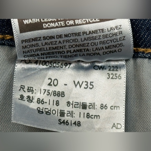 Levi's Women's Heritage High Rise Jeans, Size 20 W35, Distressed Knee, Raw Hem - Picture 11 of 14